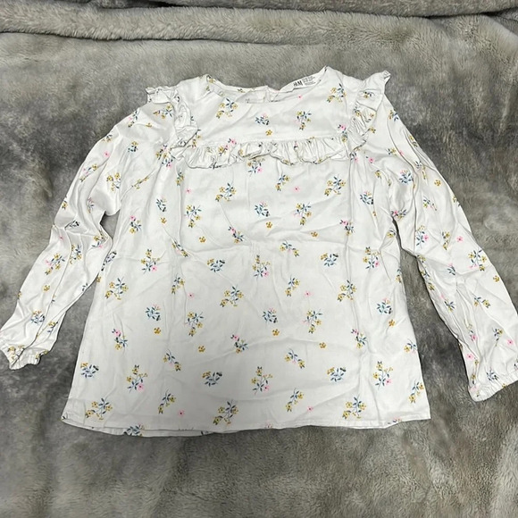 H&M Other - H&M || kids size 7/8 shirt/blouse